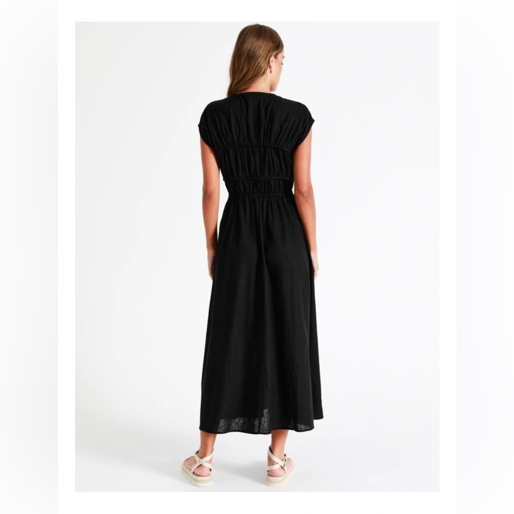 Linen blend Piper dress. Black. size 4. - Picture 3 of 8